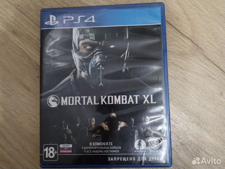 Игровой диск на ps4 mortal kombat XL