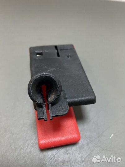 Ручка открывания капота Mercedes w202,210