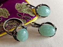 Серебряные серьги и кольцо с зелёным авантюрином