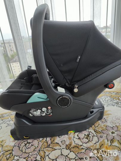 Автолюлька Peg Perego Primo Viaggio Lounge+база
