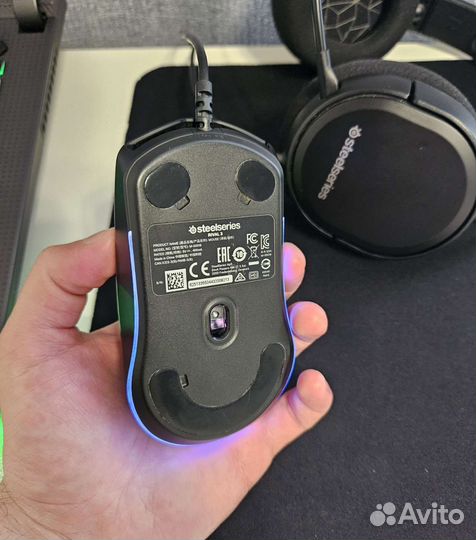 Наушники SteelSeries Arctis 1 и мышь Rival 3
