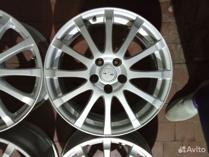 Литье R 18. 7.5J. 5-114.3