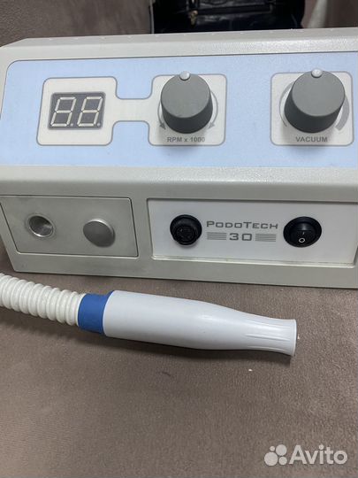 Педикюрный аппарат с пылесосом podotech 3D