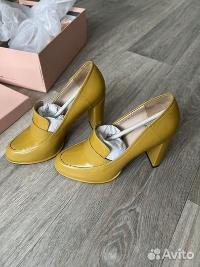Туфли Эконика 36 размер желтые/горчичные