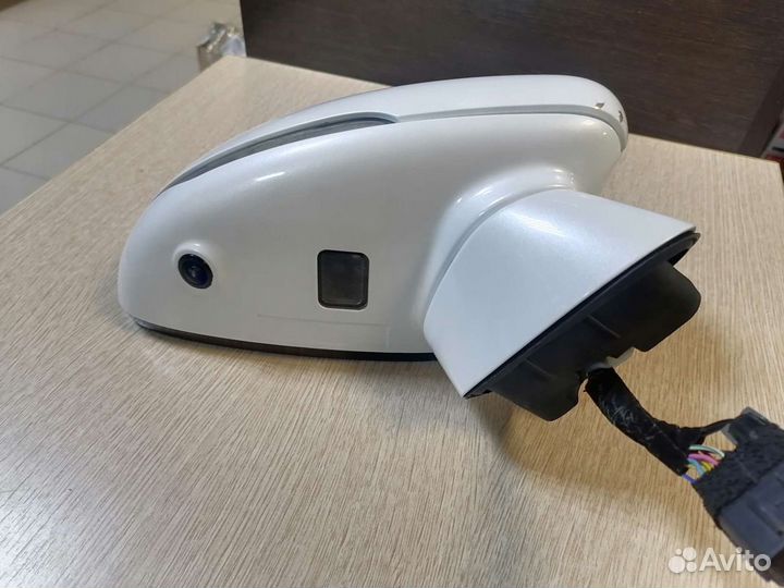 Зеркало KIA Singer