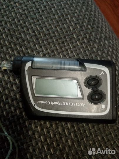 Инсулиновая помпа accu chek combo