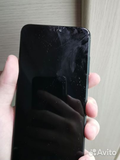 Телефон Huawei