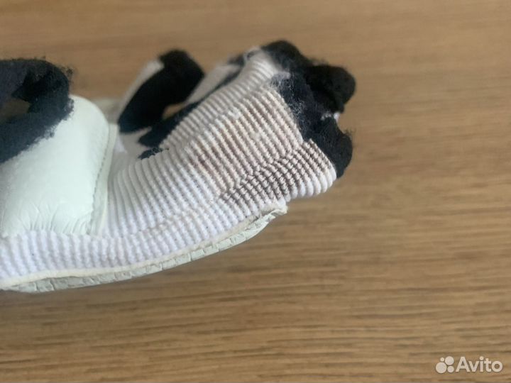 Перчатки для тхэквондо WTF