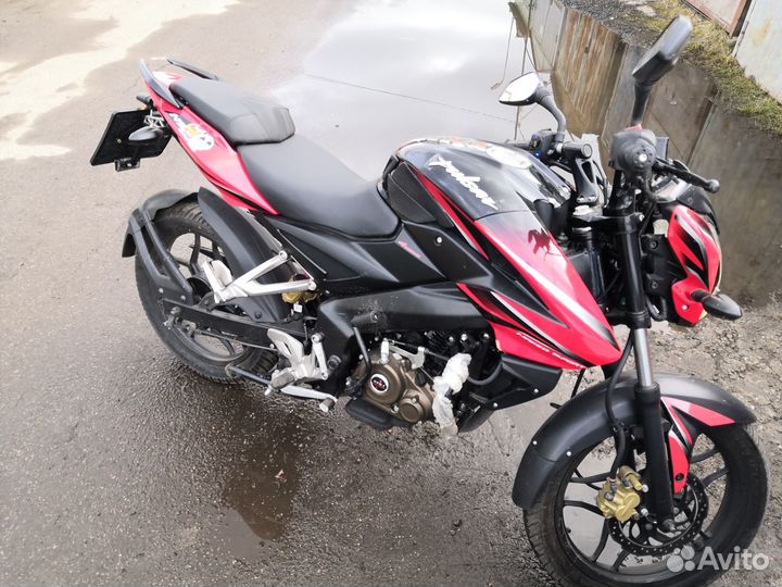 Bajaj Pulsar Ns 150