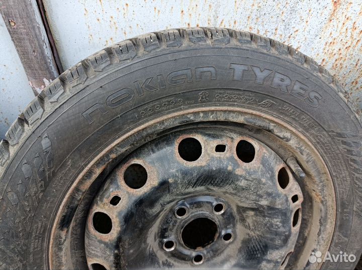 Nokian Tyres Hakkapeliitta 9 185/60 R15