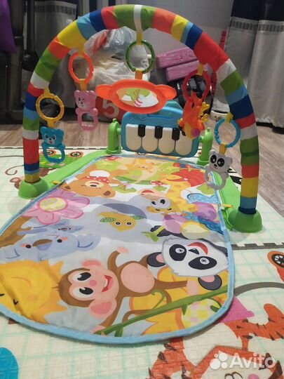 Развивающий коврик с пианино