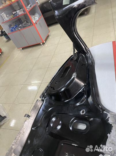 Панель фонаря задняя правая Renault Logan