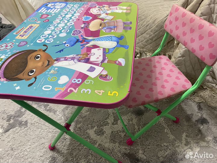 Детский столик и стульчик