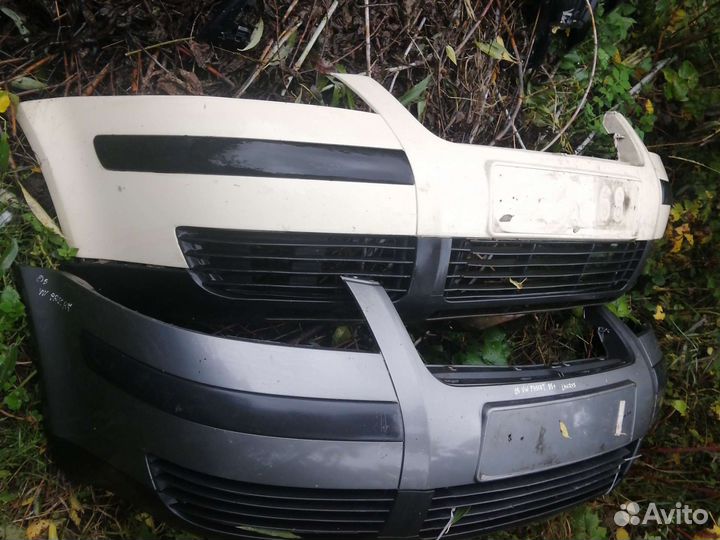 Бампер передний Volkswagen Passat B5 plus