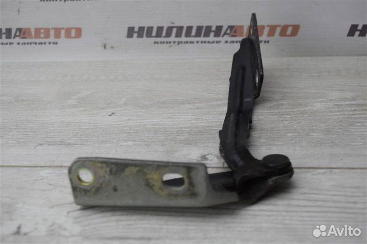 Петля капота правая Ford Focus 1 хэтчбек 1.6 2004