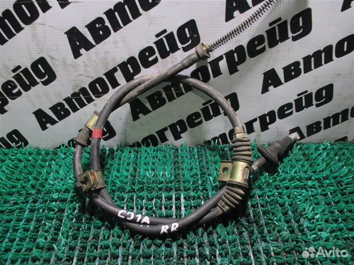 Тросик ручного тормоза правый Mitsubishi Mirage