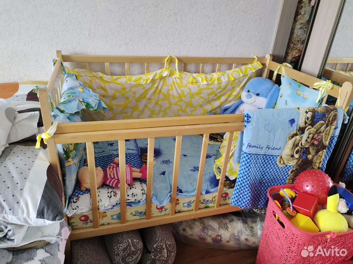 Детская кроватка