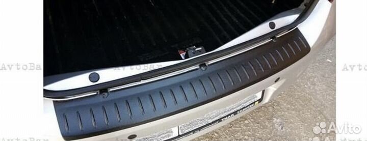 Накладка на задний бампер Renault Logan 2