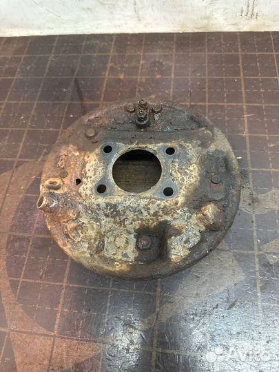 Пыльник тормозного барабана Kia Spectra