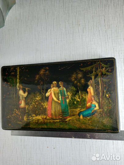 Лаковая миниатюра