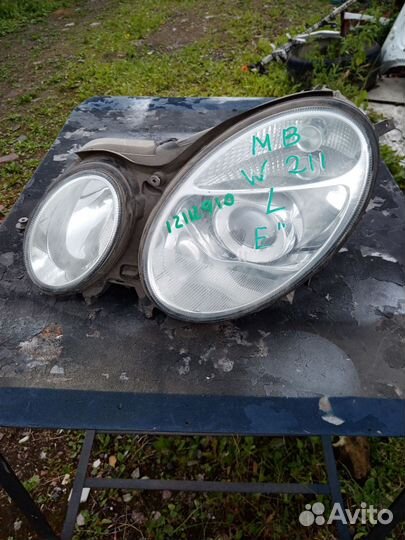 Mercedes-Benz E-Klasse W211 фара левая
