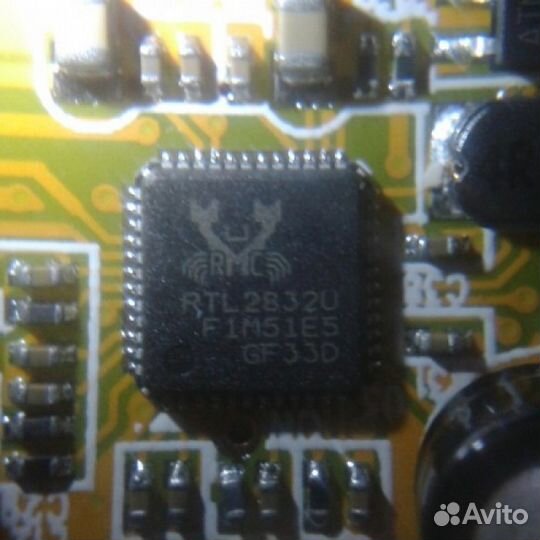 RTL SDR приемник RTL2832U+ R820T2 MCX