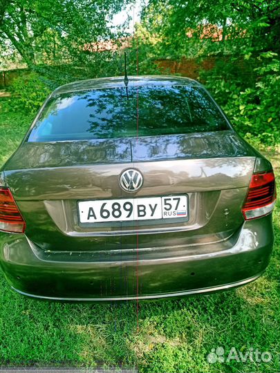 Volkswagen polo дверь