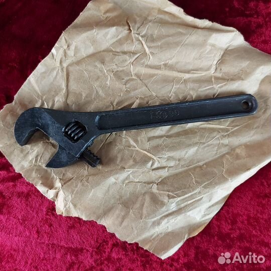 Разводной ключ СССР Новый