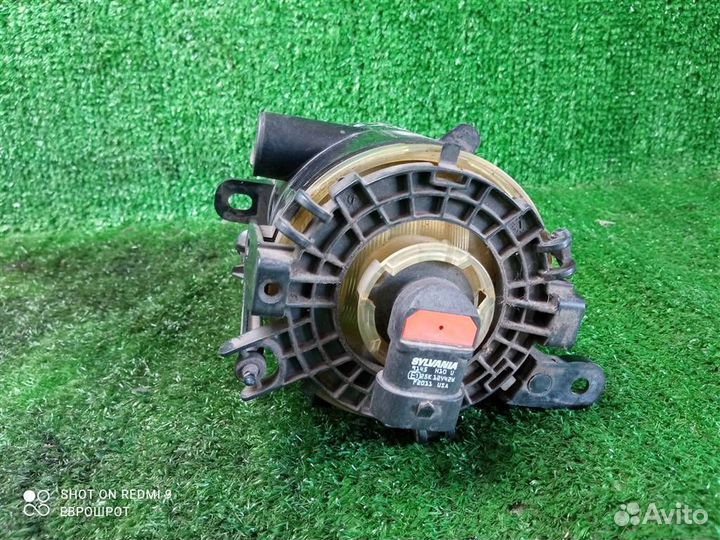 Фара противотуманная правая Opel Astra J (2010-20