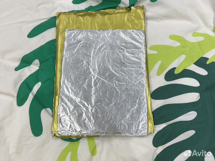 Делаю картонные кнопки ютуб на заказ