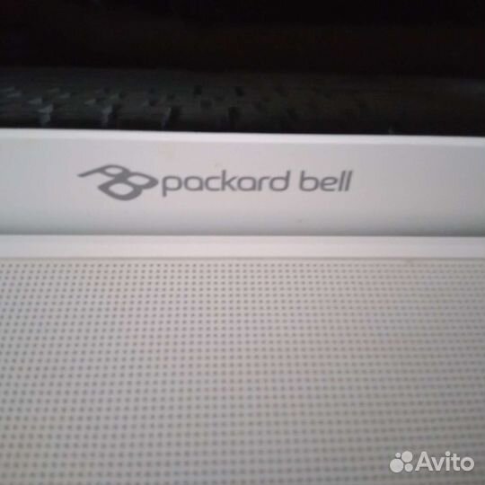 Ноутбук Acer Packard Bell enlv44HC