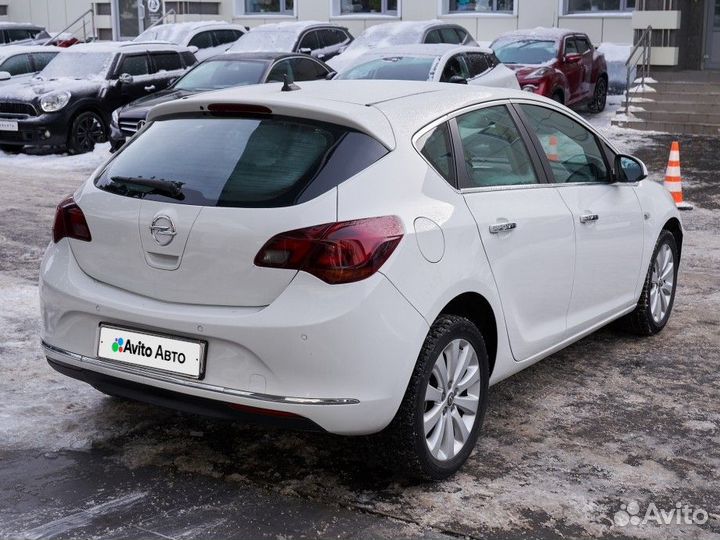 Opel Astra 1.6 AT, 2013, 170 000 км