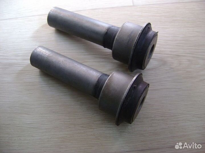 Сайлентблок передней подвески febest NAB-277