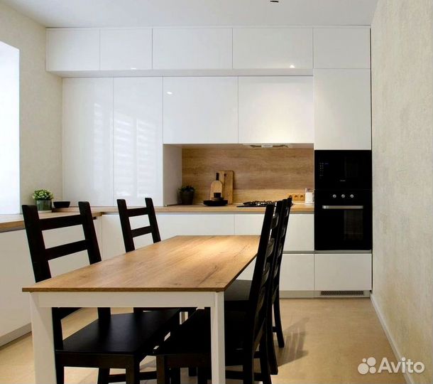 Угловой кухонный гарнитур современный