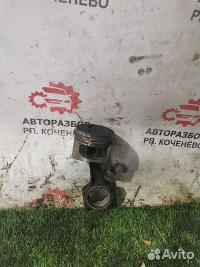 Поршень с шатуном Лада 2109 21083