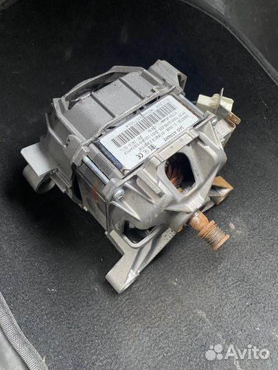 Двигататель стиральной машины