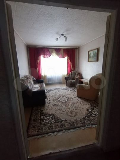 Комната 65 м² в 3-к., 2/9 эт.