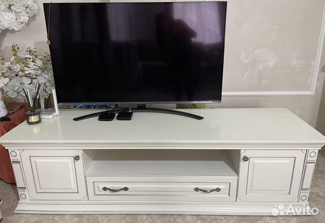Тумба под телевизор