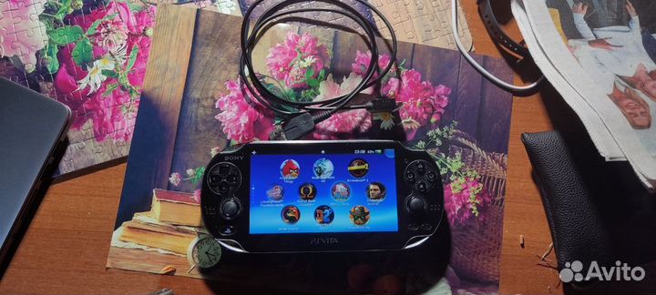 Sony ps vita PCH1104