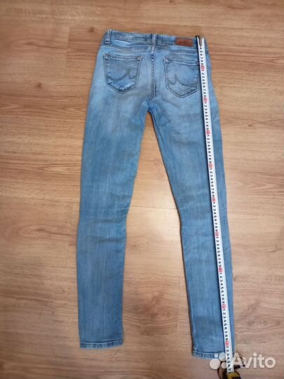 Джинсы женские Eur 36