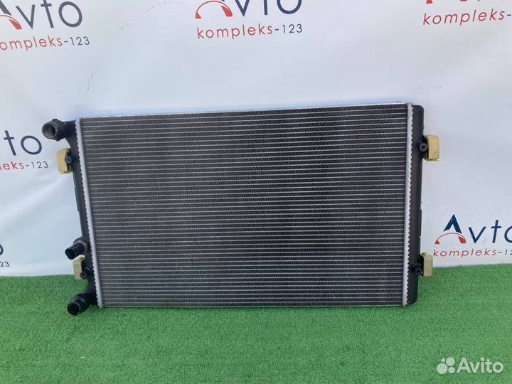 Радиатор основной Audi Tt 8N BHE 2004