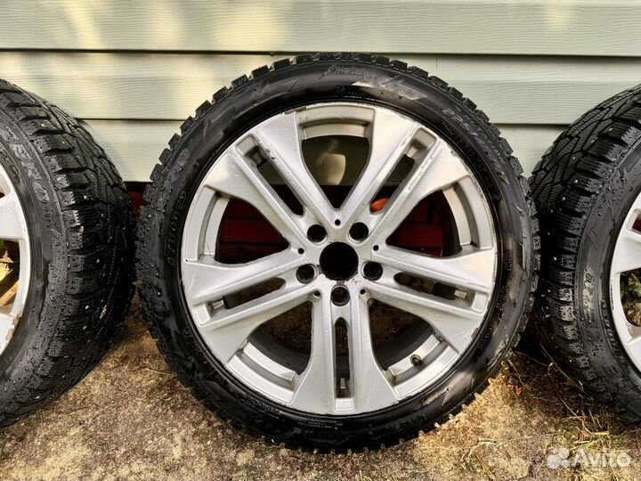 Pirelli Ice Zero 225/45 R17 94T