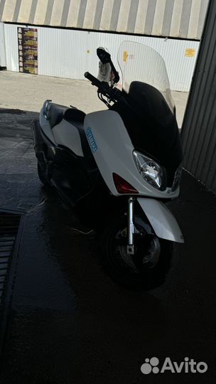 Yamaha T-max xp500