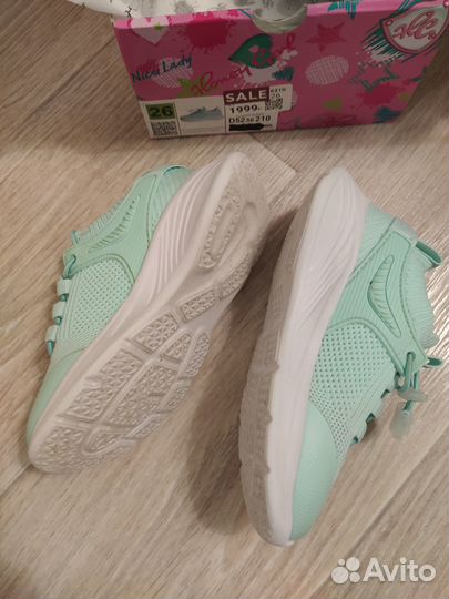 Кроссовки для девочки 26 размер