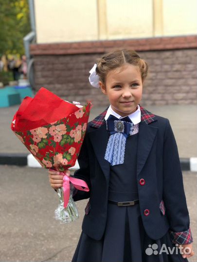 Школьный пиджак для девочки 128 134