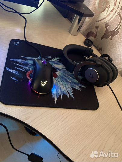 Игровой компьютер в сборе для stream и звукозаписи