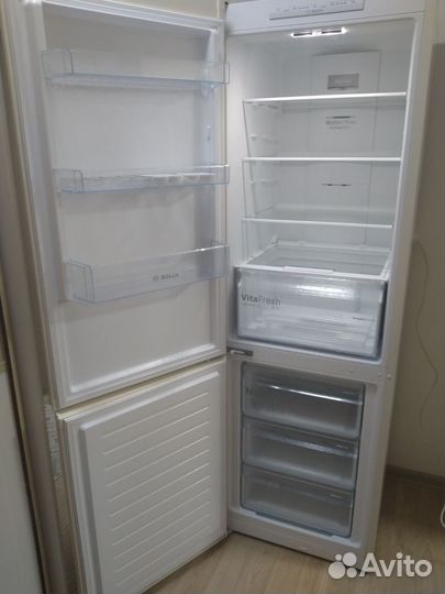 Холодильник bosch