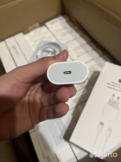 Быстрая зарядка для iPhone 20w
