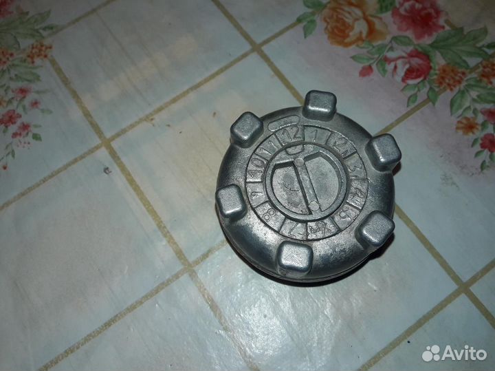 Пробка бензобака кодовая