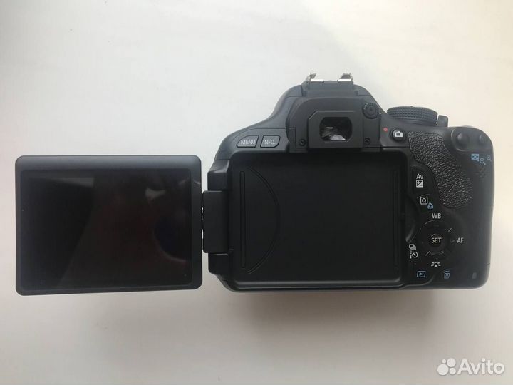 Фотоаппарат Canon eos 600d